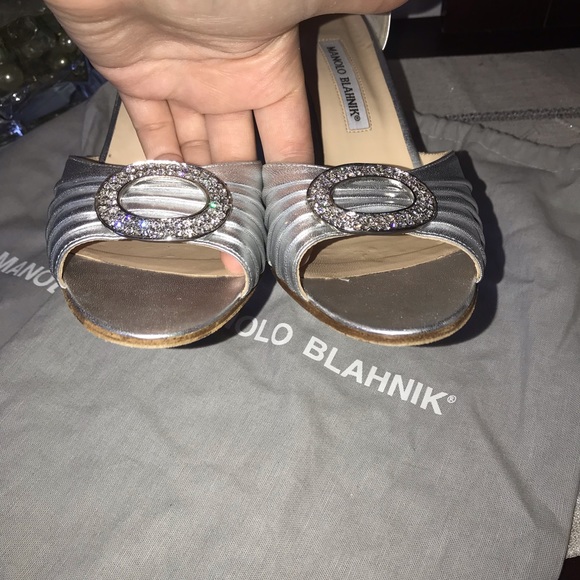 Manolo Blahnik Sedaraby D’Orsay heels - Picture 5 of 15